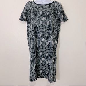 Jacqueline De Yong Ladies Size Medium Short Sleeve Dress